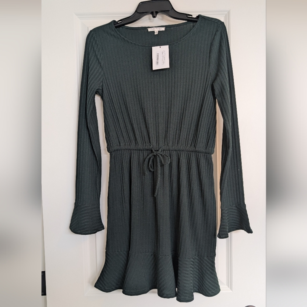 Baevely Long Sleeve Cynthia Dress Green